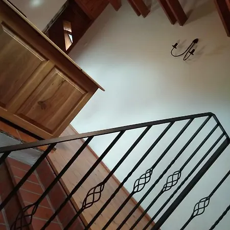 Lugas Vendeghazak Nyaraló *